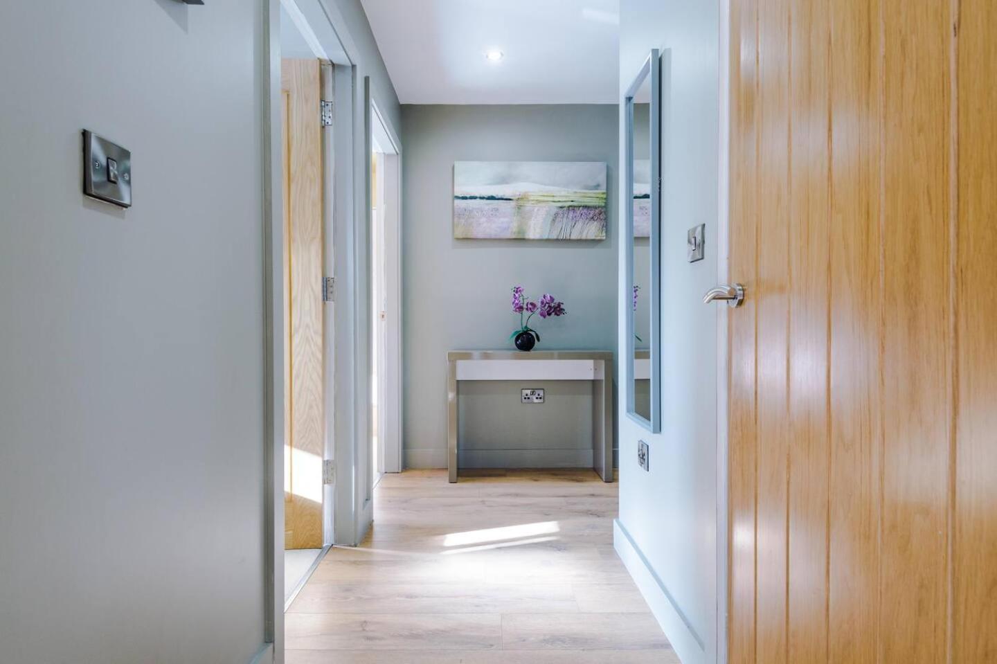 Stunning 2Bedroom 2Bathroom Apt With Parking Space Sheffield Exteriör bild