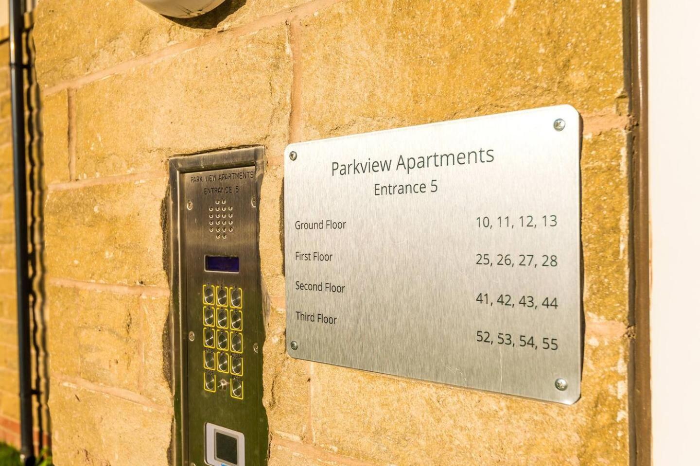 Stunning 2Bedroom 2Bathroom Apt With Parking Space Sheffield Exteriör bild